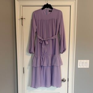 Elegant Lavender Midi Dress